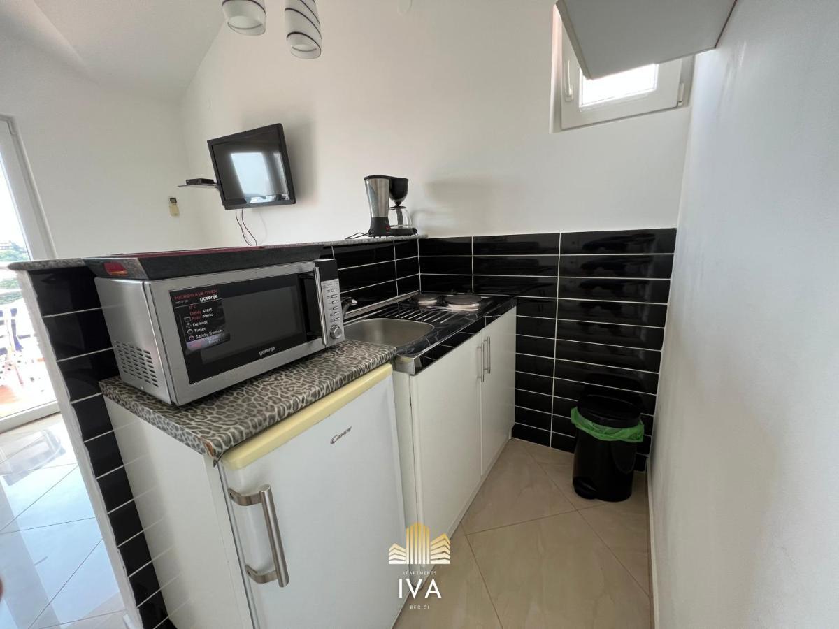 Apartmani Iva Becici Buitenkant foto