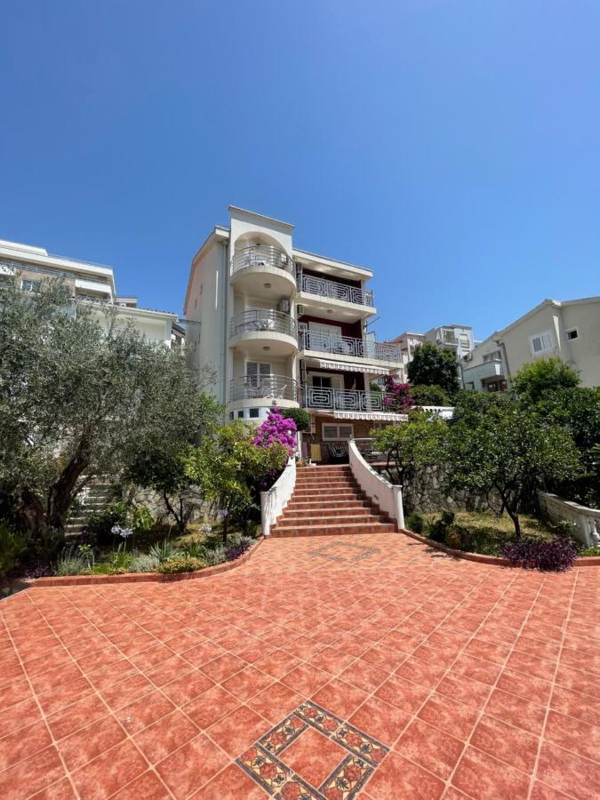 Apartmani Iva Becici Buitenkant foto